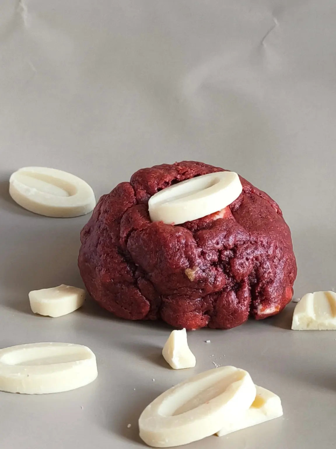 Cookie Red velvet chocolat blanc valrhona - Velvet Pearl Remy Cake
